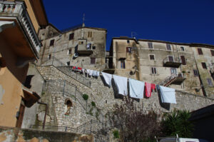 Foto Bassiano Centro Storico Bucato Sole Tradizioni